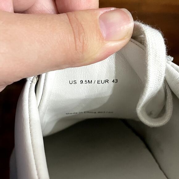 Vince Fulton Sneakers SZ 9.5 White Leather Classic Work Shoes EU 43 Business EUC - Picture 10 of 10